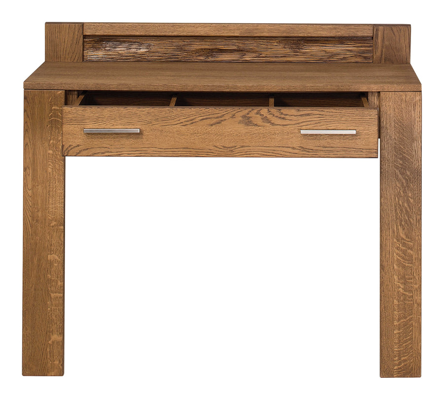 Toucador VESKOR em carvalho maciço da colecção Velvet. Mobiliário nórdico com um design moderno.