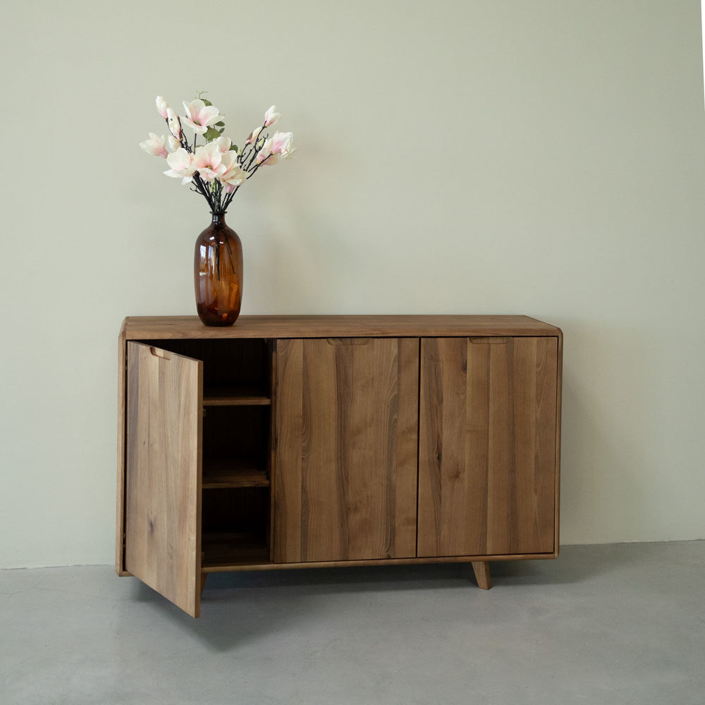 veskor-comoda-madera-maciza-carvalho-nogal-nordico-MK02N_1