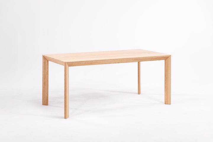 Mesa de jantar extensível de madeira maciça DITA | KARPIS
