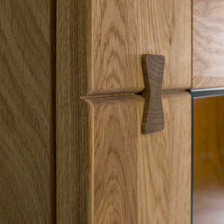 Cómoda em carvalho MINURA 47, 195x85x40 cm | VESKOR