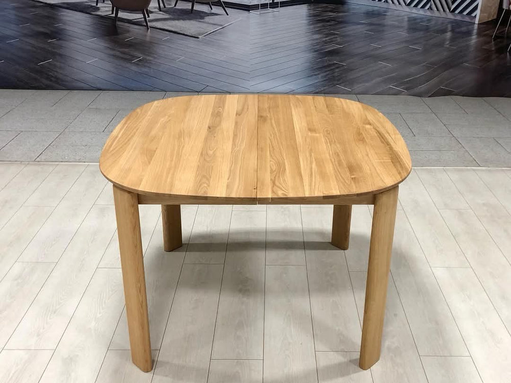 Mesa de jantar redonda extensível em madeira de carvalho maciço Victoria | VESKOR