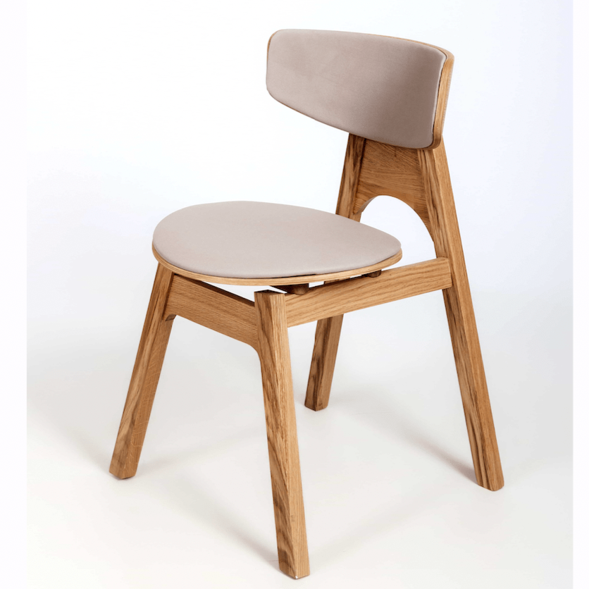 VESKOR Cadeira estofada em carvalho maciço da coleção Frida Mobiliário nórdico com um design moderno Mobel.Store