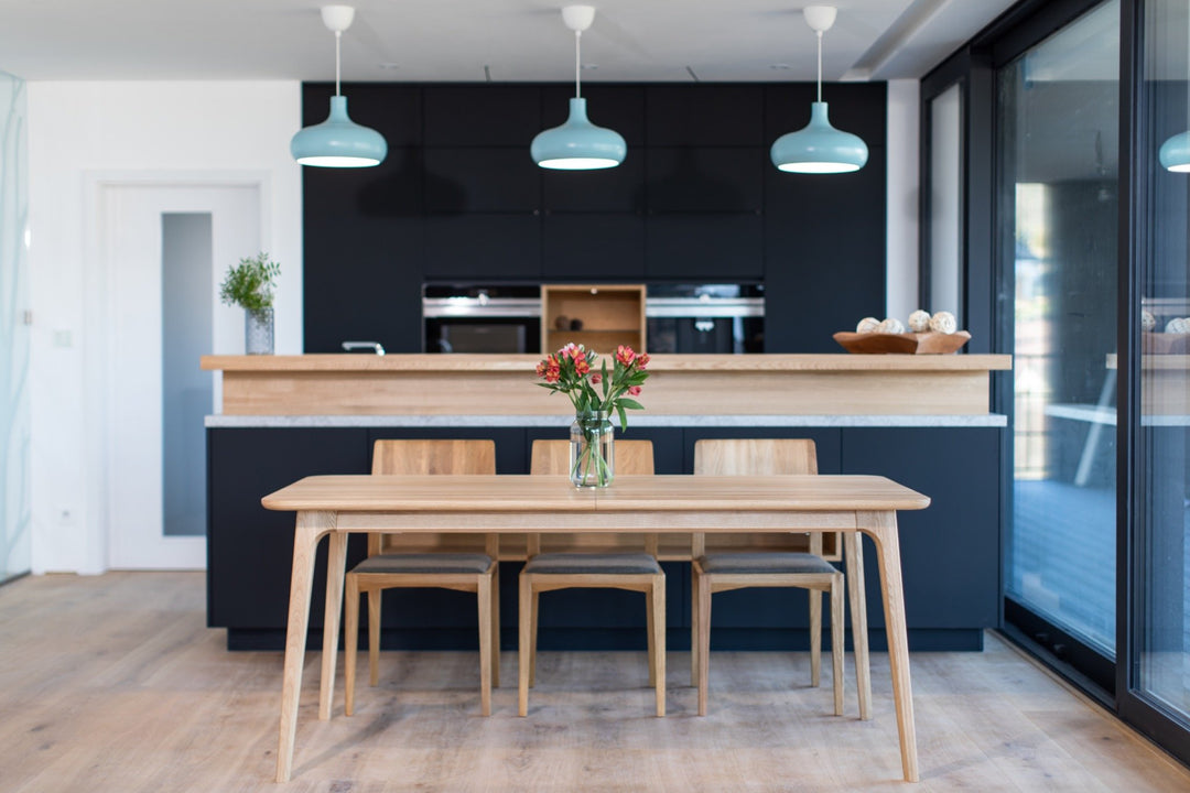 Mesa de jantar extensível em madeira maciça TOKIO | KARPIS