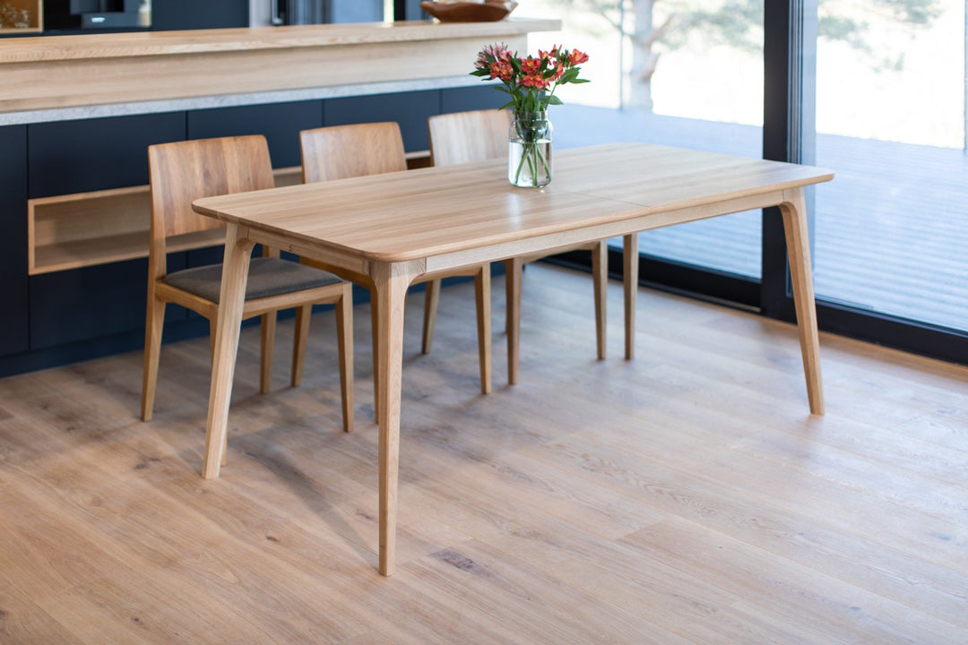 Mesa de jantar extensível em madeira maciça TOKIO | KARPIS