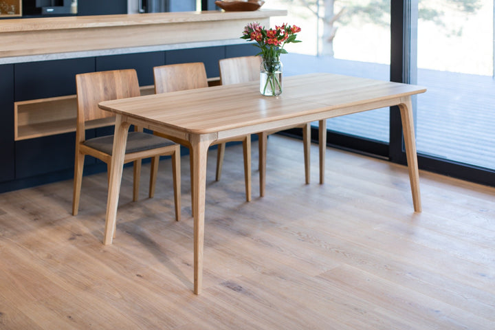 Mesa de jantar extensível em madeira maciça TOKIO | KARPIS