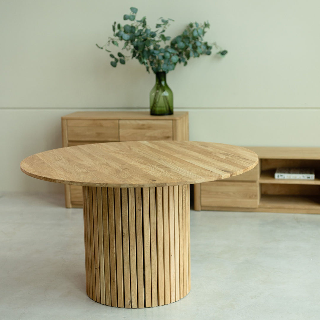 Mesa de jantar VESKOR Paloma madeira maciça de carvalho mobiliário nórdico moderno