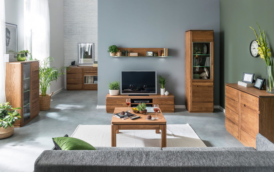 VESKOR Móveis de madeira de carvalho de Montenegro, vitrina, aparador, cómoda, mesa de jantar, mesa de centro, moderno, elegante, design nórdico