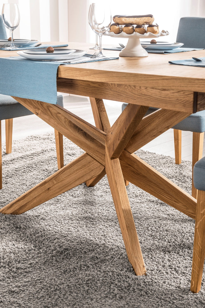 VESKOR Mesa de jantar extensível em carvalho maciço da colecção Velle Mobiliário nórdico com design moderno